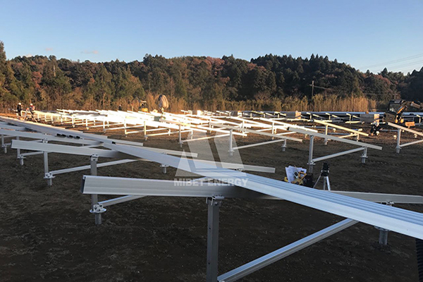 太阳能新濠天地
的装置存在的题目及其处理方法